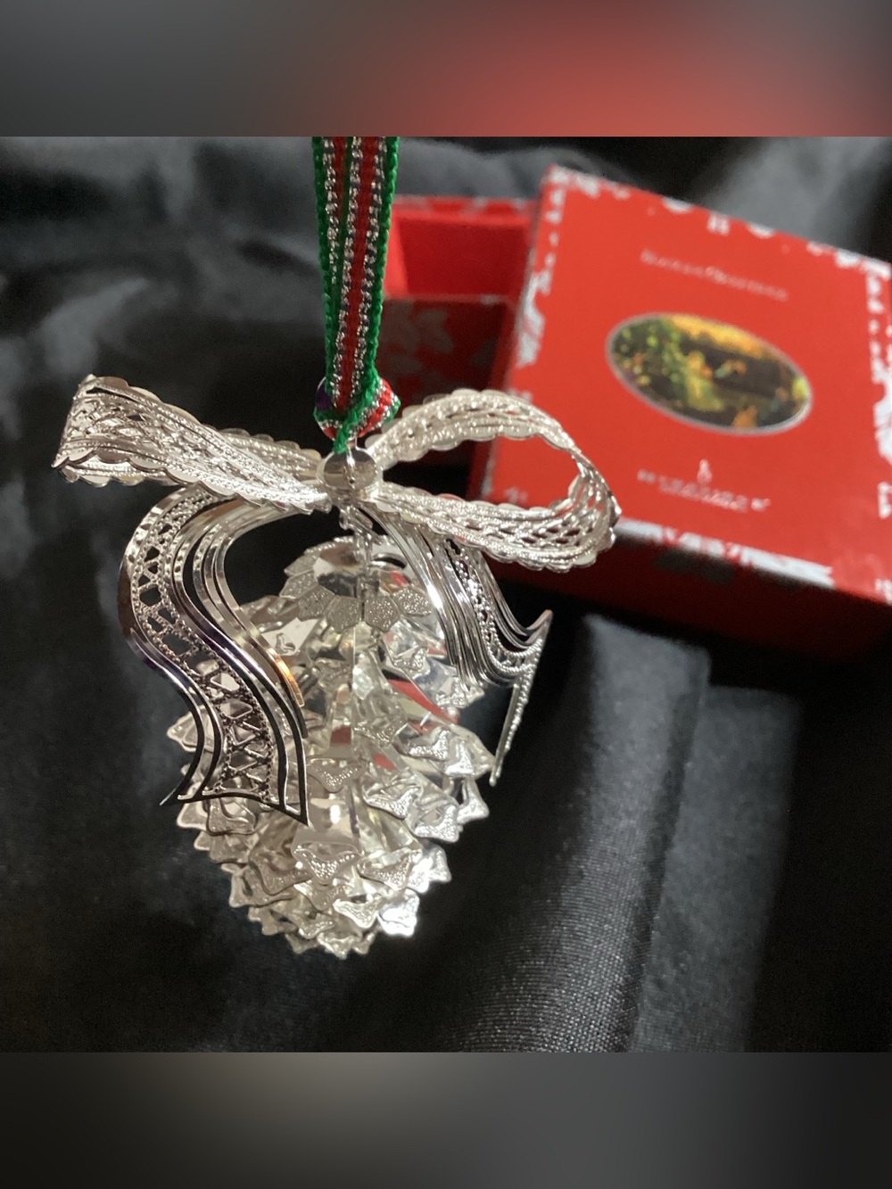 Newbridge Silverware Silver Plated Pine Cone Christmas Ornament Boxed